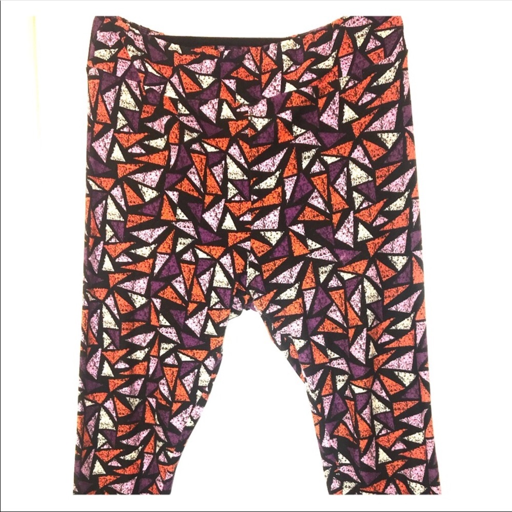 Classic Lularoe TC Geometric Print Leggings